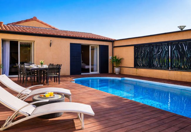 Villa à Les Sables-d´Olonne - Villa avec piscine à 2 km de la grande plage Sables d'Olonne