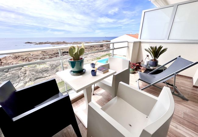 Studio à Les Sables-d´Olonne - Studio face océan avec piscine à La Chaume Studio à Les Sables-d´Olonne - Studio face océan avec piscine à La Chaume