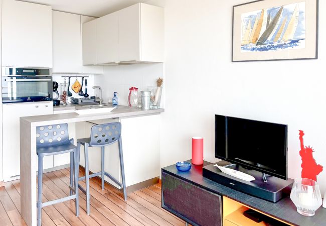 Studio à Les Sables-d´Olonne - Studio face océan avec piscine à La Chaume Studio à Les Sables-d´Olonne - Studio face océan avec piscine à La Chaume