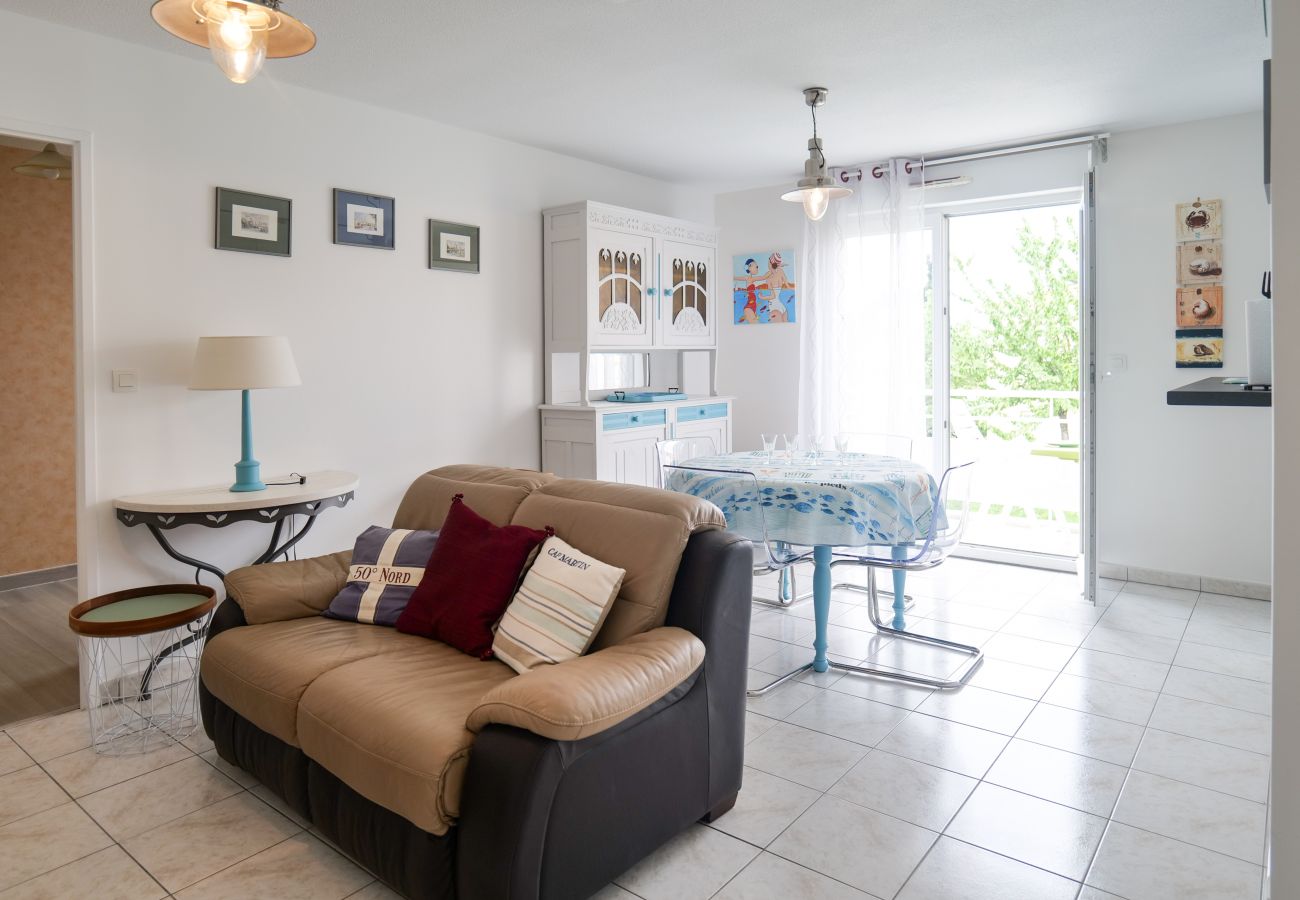 Appartement à Les Sables-d´Olonne - Appartement récent avec piscine commune à 10 min du remblai