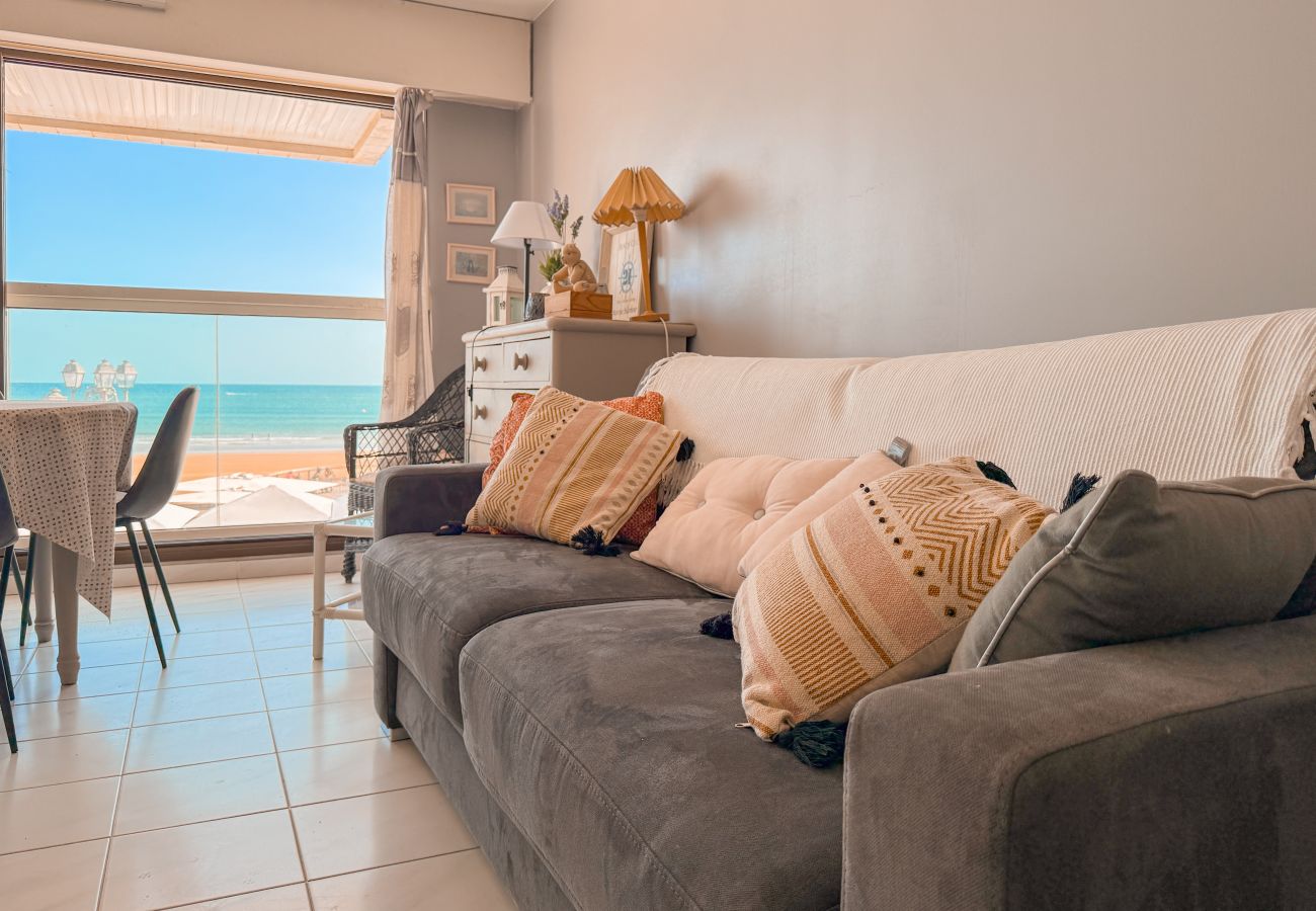 Studio à Les Sables-d´Olonne - Studio au pied de la plage, vue océan Les Sables - 4 pers