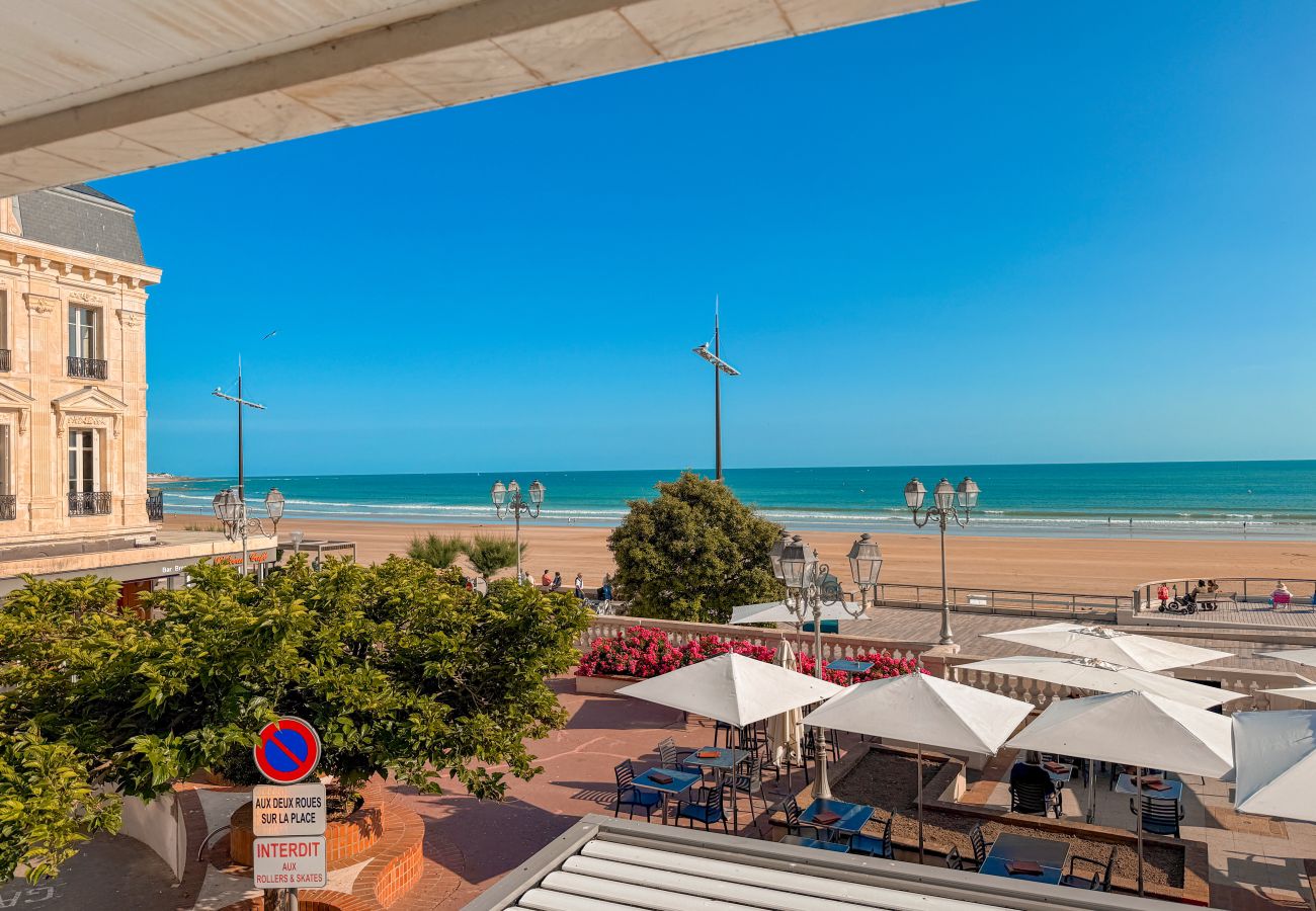 Studio à Les Sables-d´Olonne - Studio au pied de la plage, vue océan Les Sables - 4 pers