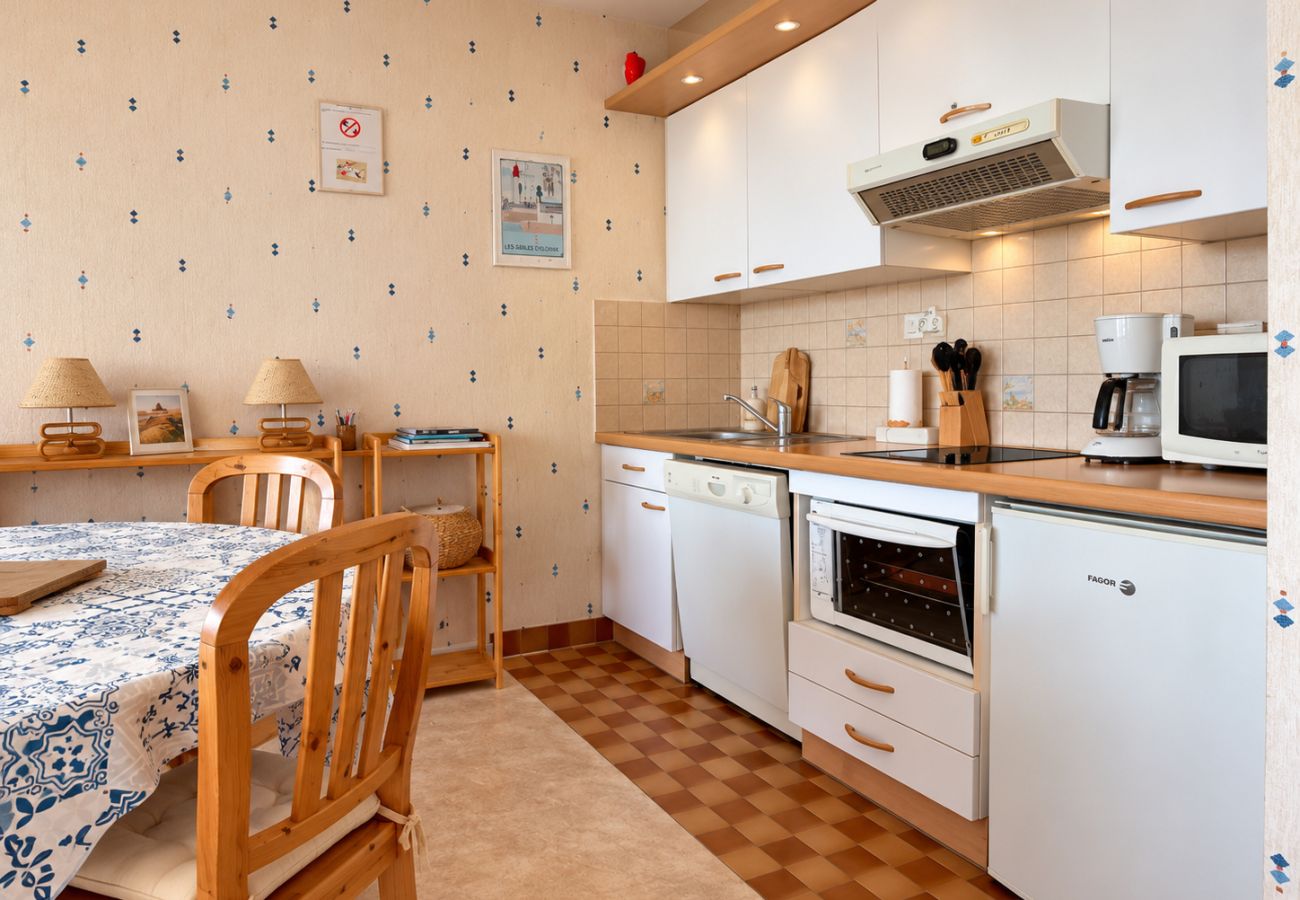 Studio à Les Sables-d´Olonne - Grand studio vue océan Les Sables - 4 personnes