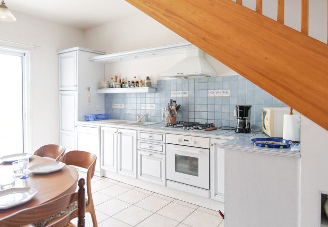 Maison mitoyenne à Les Sables-d´Olonne - Spacieuse maison quartier Arago Les Sables 7 personnes Maison mitoyenne à Les Sables-d´Olonne - Spacieuse maison quartier Arago Les Sables 7 personnes