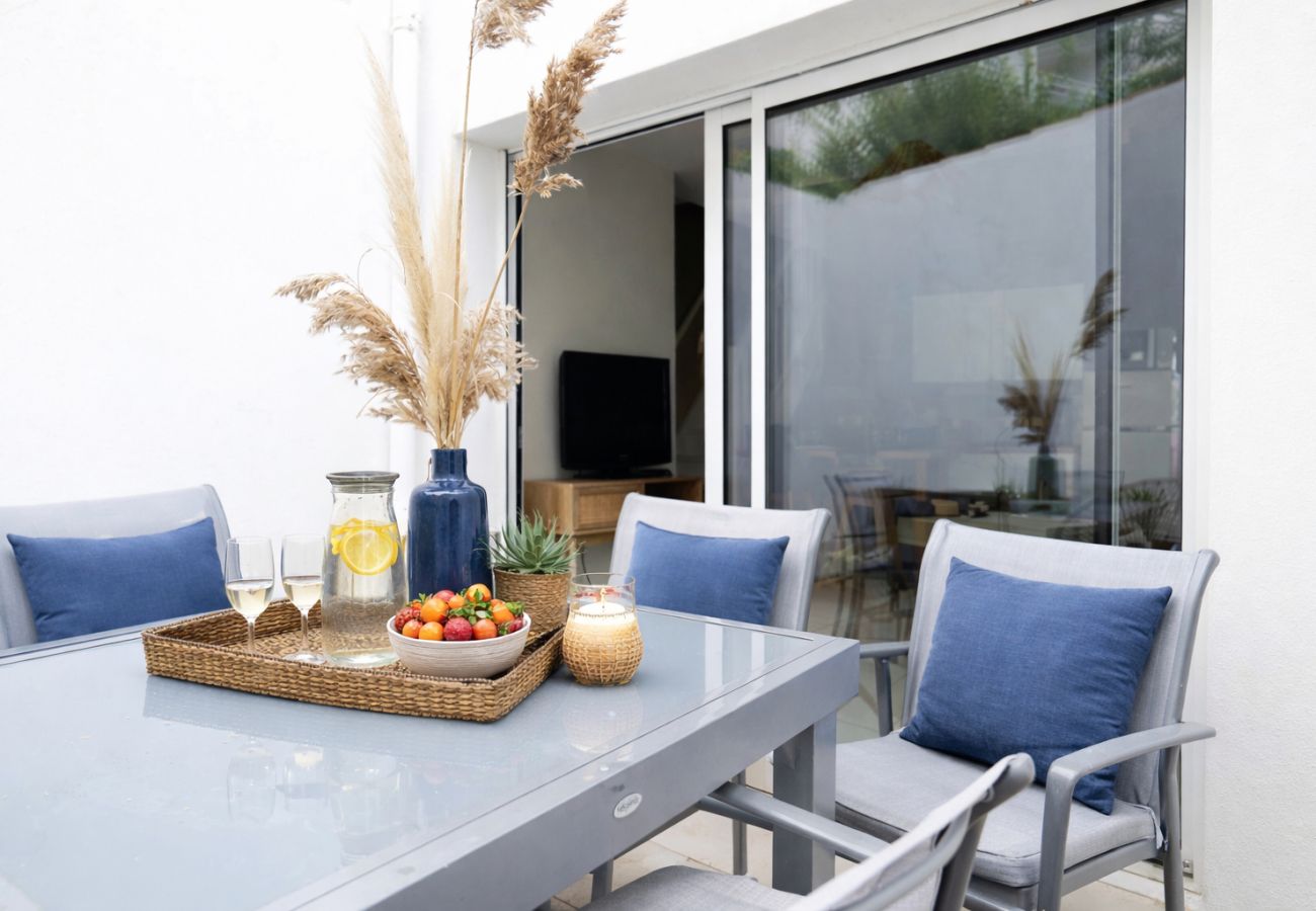 Maison mitoyenne à Les Sables-d´Olonne - Jolie maison centre-ville Les Sables 4 personnes