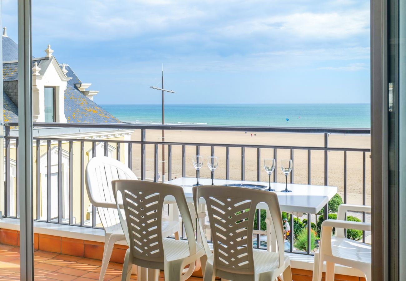 Appartement à Les Sables-d´Olonne - Appartement avec vue sur la baie des Sables - 4 personnes