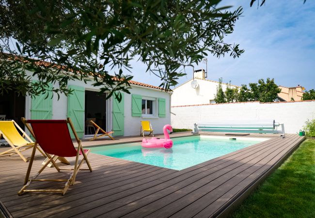 Maison à Les Sables-d´Olonne - Jolie maison rénovée avec piscine - Les Sables 8 pers Maison à Les Sables-d´Olonne - Jolie maison rénovée avec piscine - Les Sables 8 pers