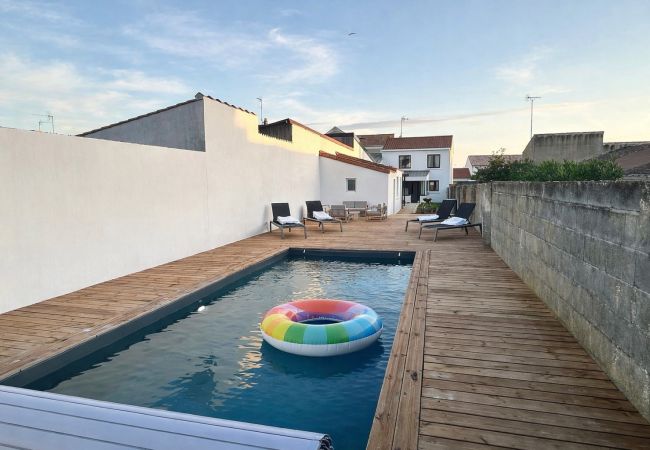 Maison à Les Sables-d´Olonne - Jolie maison rénovée proche commodités Les Sables 10 pers