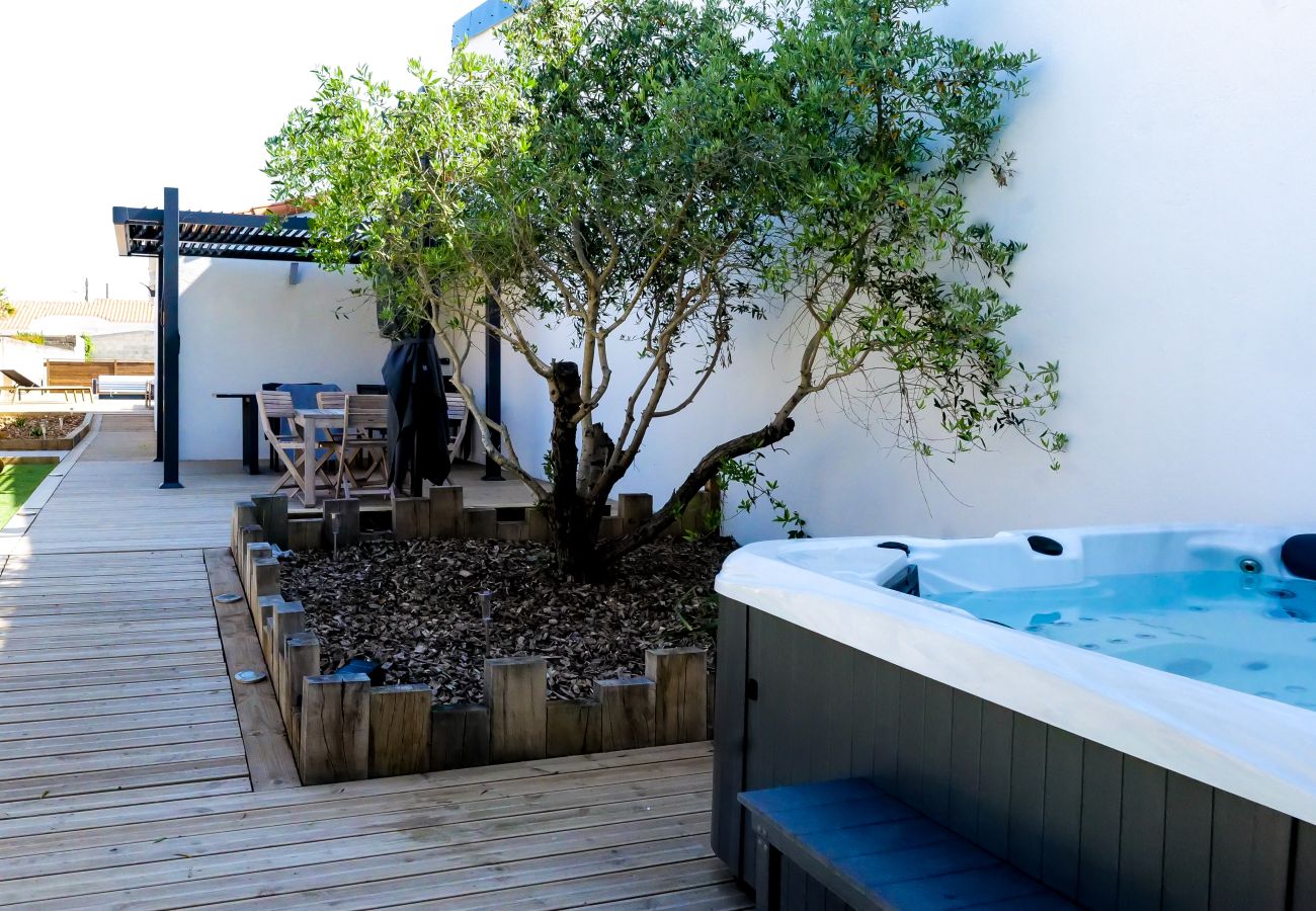 Maison à Les Sables-d´Olonne - Jolie maison rénovée proche commodités Les Sables 6 pers