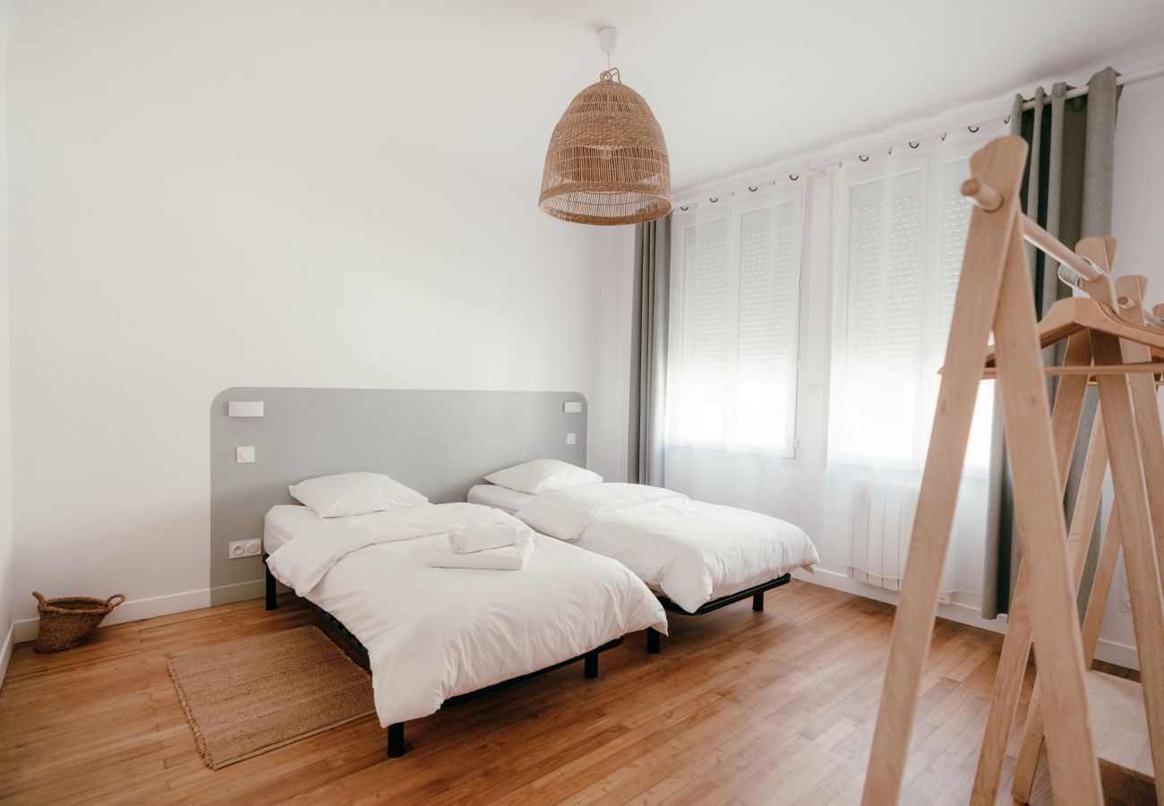 Maison à Les Sables-d´Olonne - Belle maison - 6pers - Fibre - Smart TV - 1.2 km de la plage