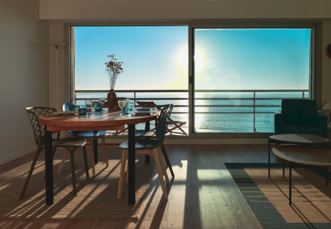 Appartement à Les Sables-d´Olonne - Magnifique appartement vue sur la baie des Sables et chenal Appartement à Les Sables-d´Olonne - Magnifique appartement vue sur la baie des Sables et chenal