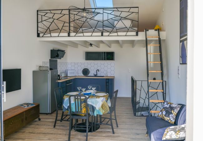 Maison à Les Sables-d´Olonne - Charmante maisonnette rénovée à proximité du chenal - Idéale pour un séjour confortable Maison à Les Sables-d´Olonne - Charmante maisonnette rénovée à proximité du chenal - Idéale pour un séjour confortable