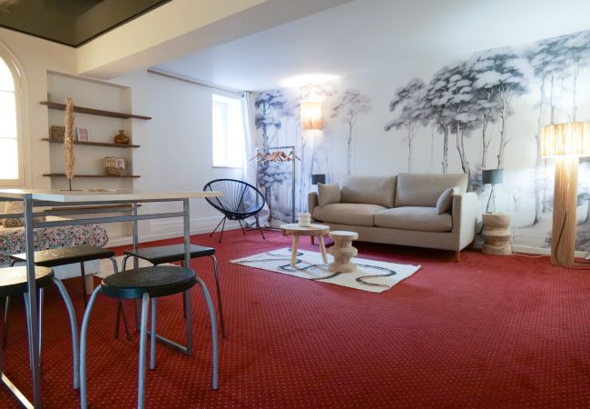 Studio à Angers - Studio 2/4 personnes - Déco soignée Studio à Angers - Studio 2/4 personnes - Déco soignée