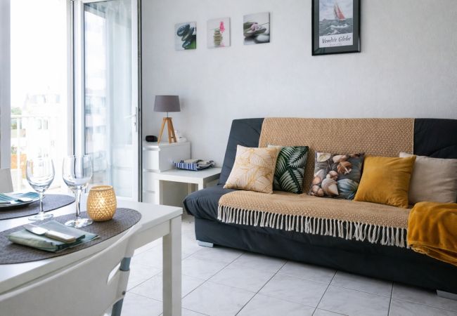 Appartement à Les Sables-d´Olonne - Appartement avec balcon – À 3 min de la plage pour un séjour ressourçant - 4 pers