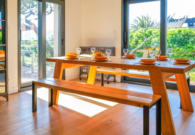 Villa à Les Sables-d´Olonne - Villa Colette - Baie de Cayola - 9 personnes Villa à Les Sables-d´Olonne - Villa Colette - Baie de Cayola - 9 personnes