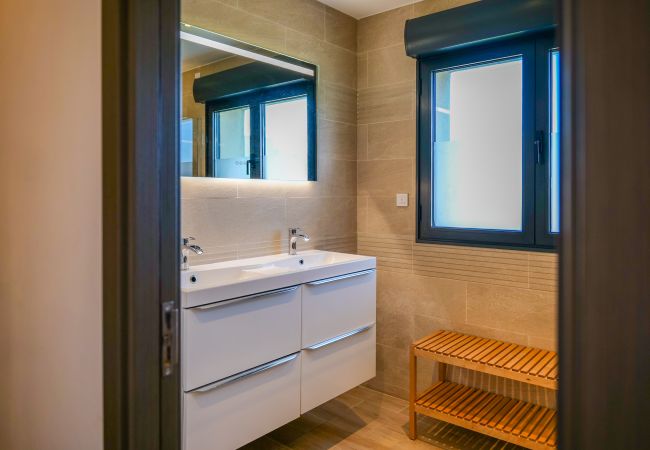 Villa à Les Sables-d´Olonne - Villa Colette - Baie de Cayola - 9 personnes Villa à Les Sables-d´Olonne - Villa Colette - Baie de Cayola - 9 personnes