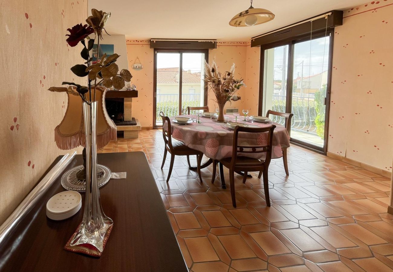Maison à Les Sables-d´Olonne - Maison avec joli jardin quartier La Roulière
