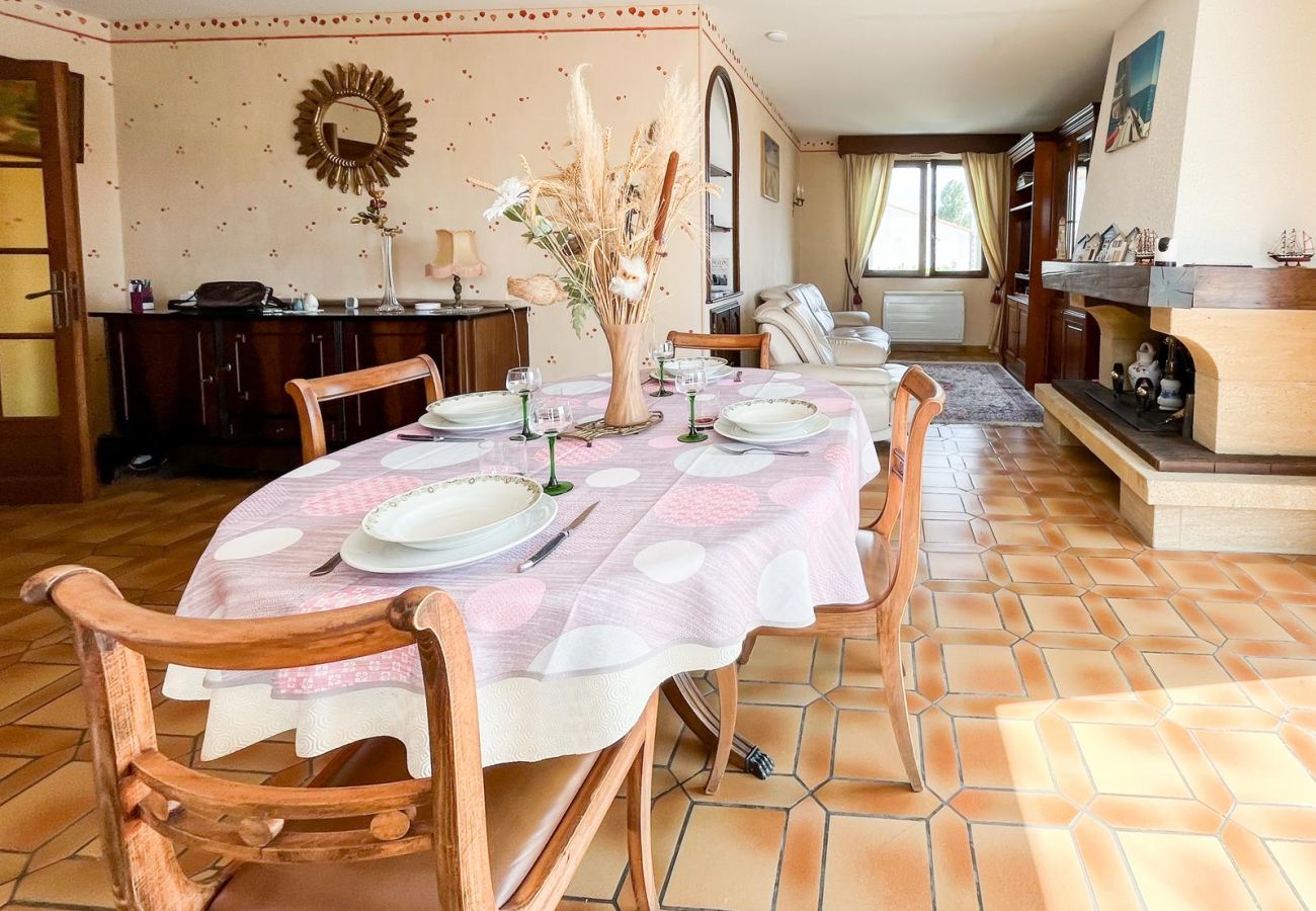 Maison à Les Sables-d´Olonne - Maison avec joli jardin quartier La Roulière