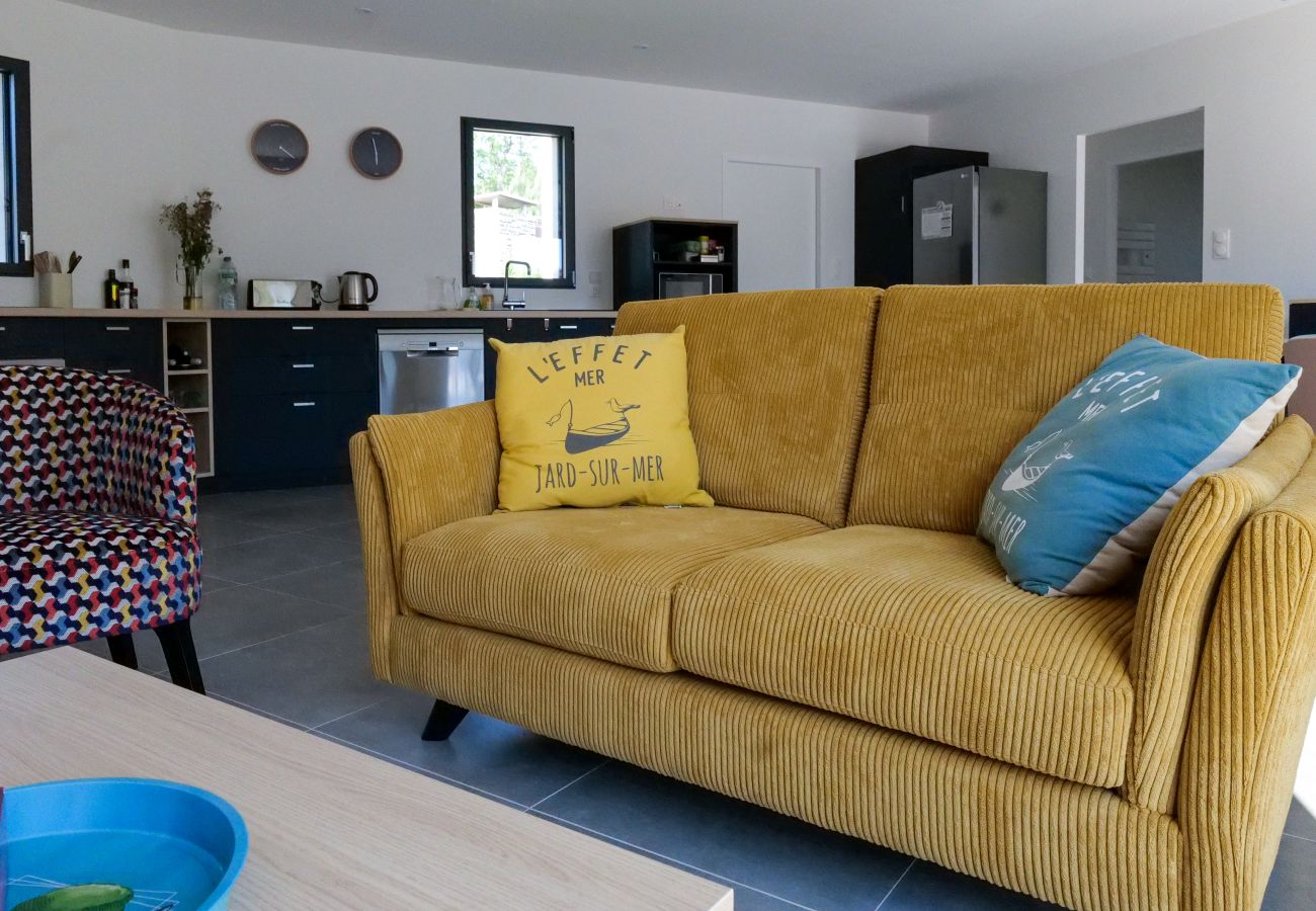 Maison à Jard-sur-Mer - Villa des Herondais - piscine - jardin - tout équipée - 8 personnes