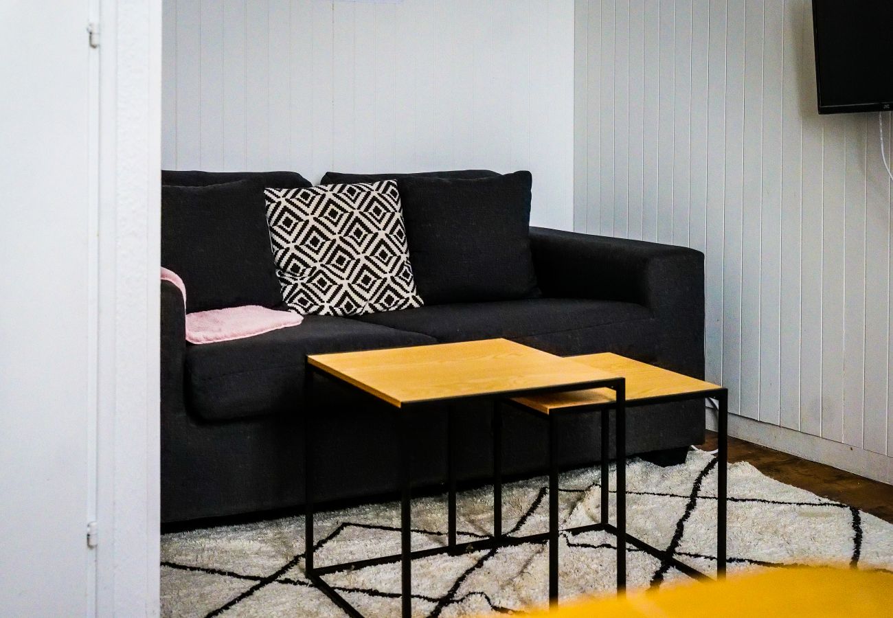 Studio à Les Sables-d´Olonne - Studio Cosy au Cœur des Sables – Plage et Marché à Pied !
