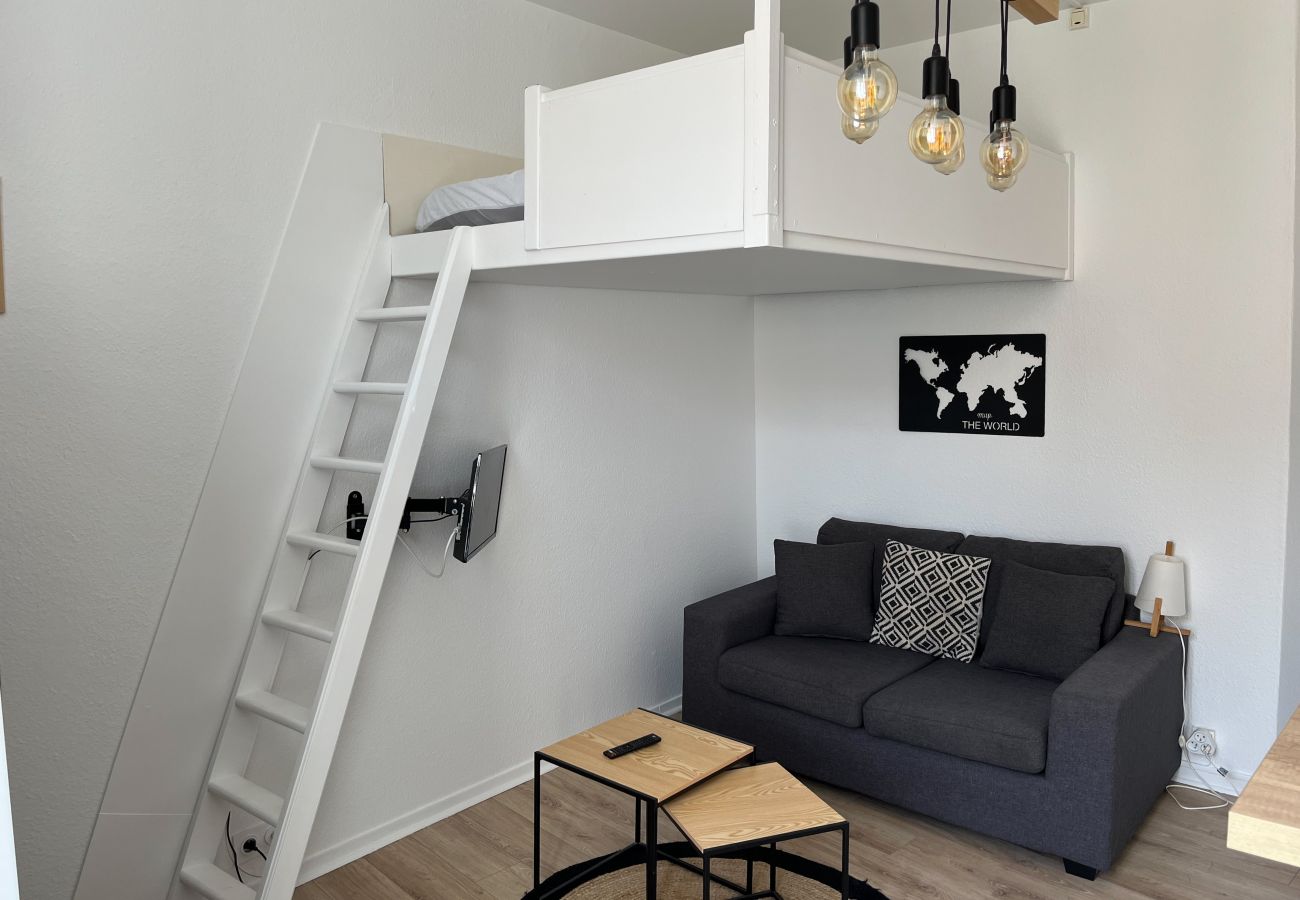 Studio à Les Sables-d´Olonne - Votre Pied-à-Terre aux Sables – Studio Équipé à Deux Pas de la Plage 1er GAUCHE