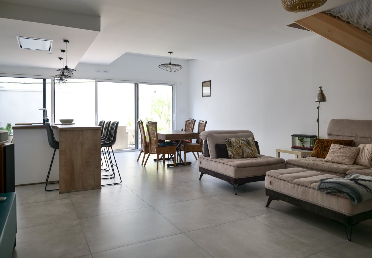 Maison à Les Sables-d´Olonne - Charmante maison moderne pour 8 personnes – quartier des Roses