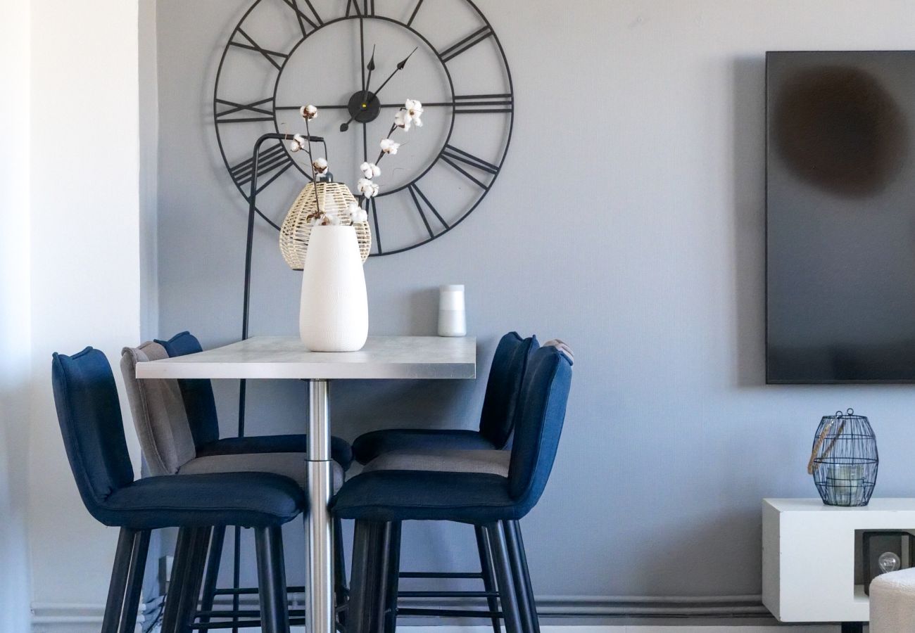 Maison à Les Sables-d´Olonne - Maison à étage avec cour et garage – Les Sables d’Olonne – 4 personnes
