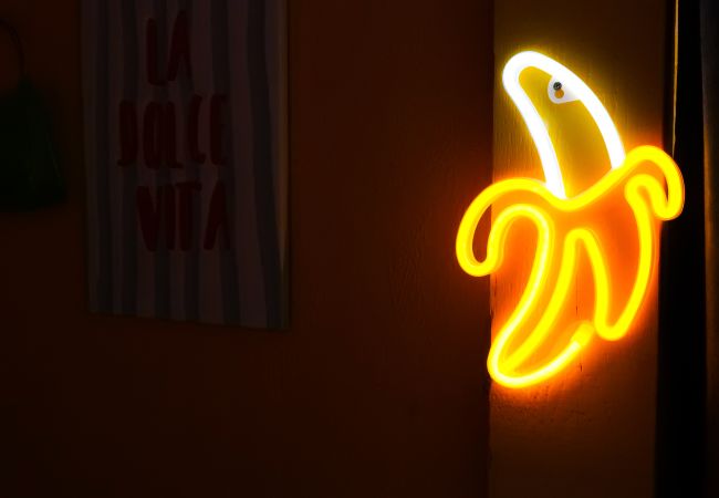 Studio à Angers - Studio Popart atypique - coeur de ville - 2 personnes Studio à Angers - Studio Popart atypique - coeur de ville - 2 personnes