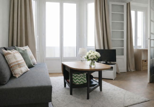 Appartement à Les Sables-d´Olonne - Appartement charmant en hypercentre – 4 couchages – Rue Travot, à deux pas de la mer