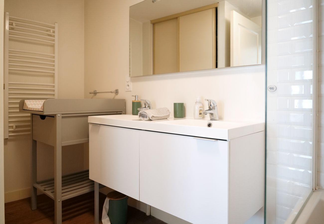 Appartement à Angers - Spacieux appartement - 7 personnes - Coeur de ville