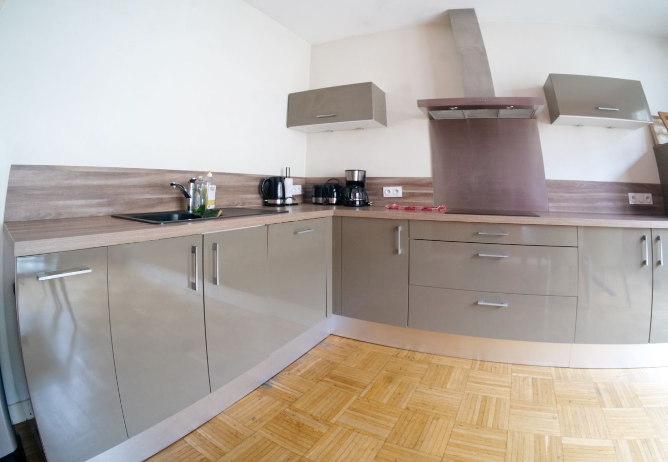 Appartement à Angers - Spacieux appartement - 7 personnes - Coeur de ville