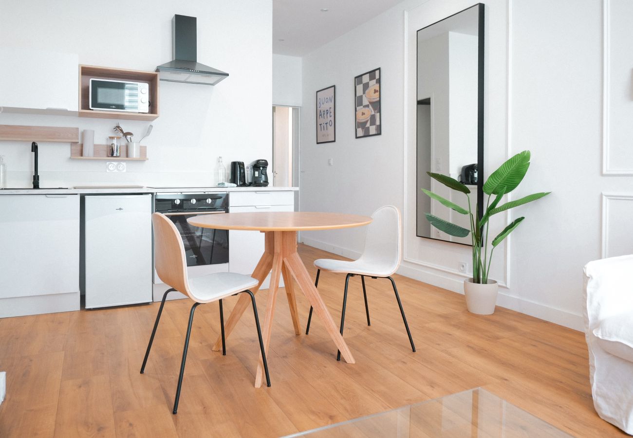 Studio à Angers - Séjour confortable pour 2 en hyper centre d’Angers
