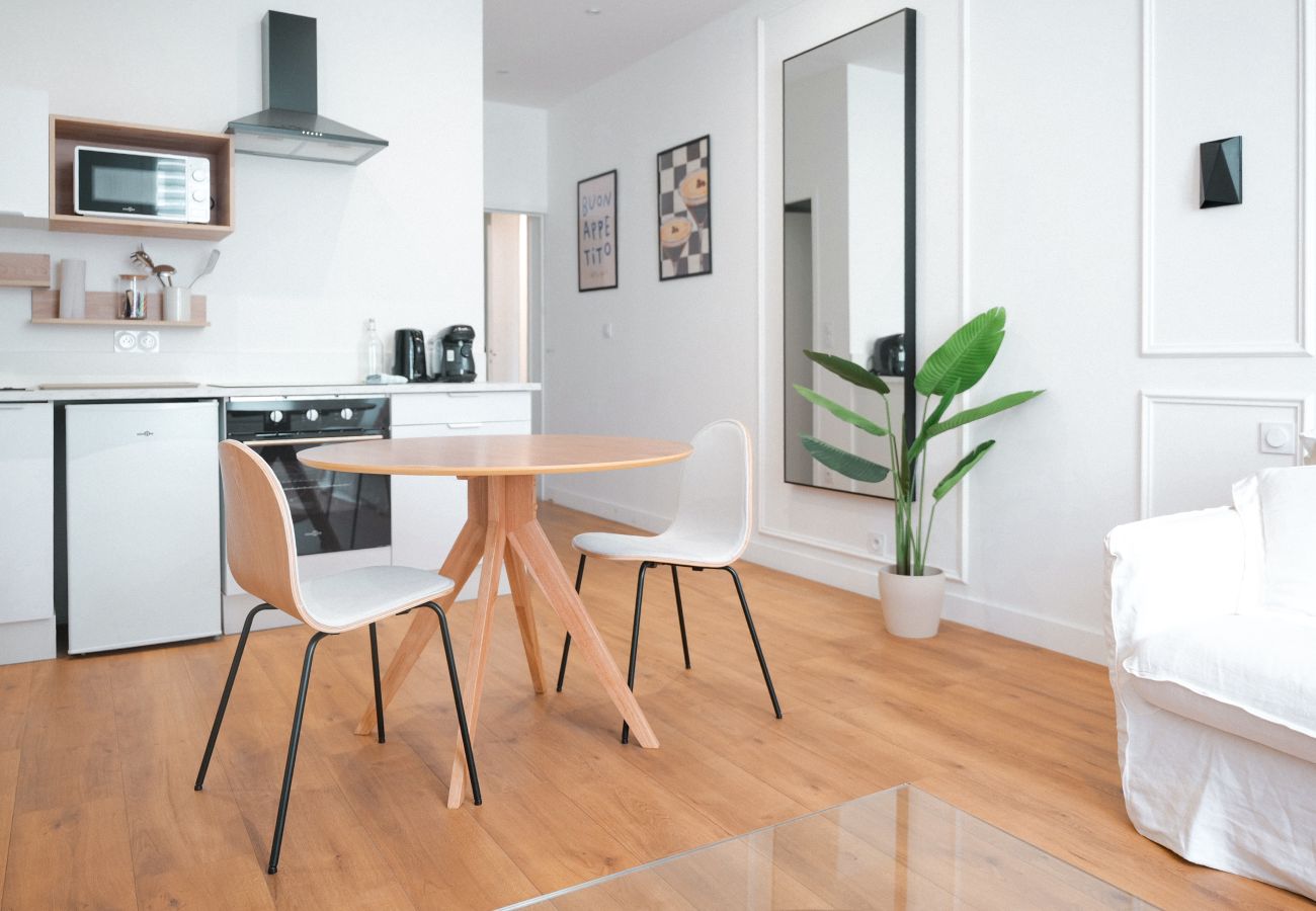 Studio à Angers - Séjour confortable pour 2 en hyper centre d’Angers