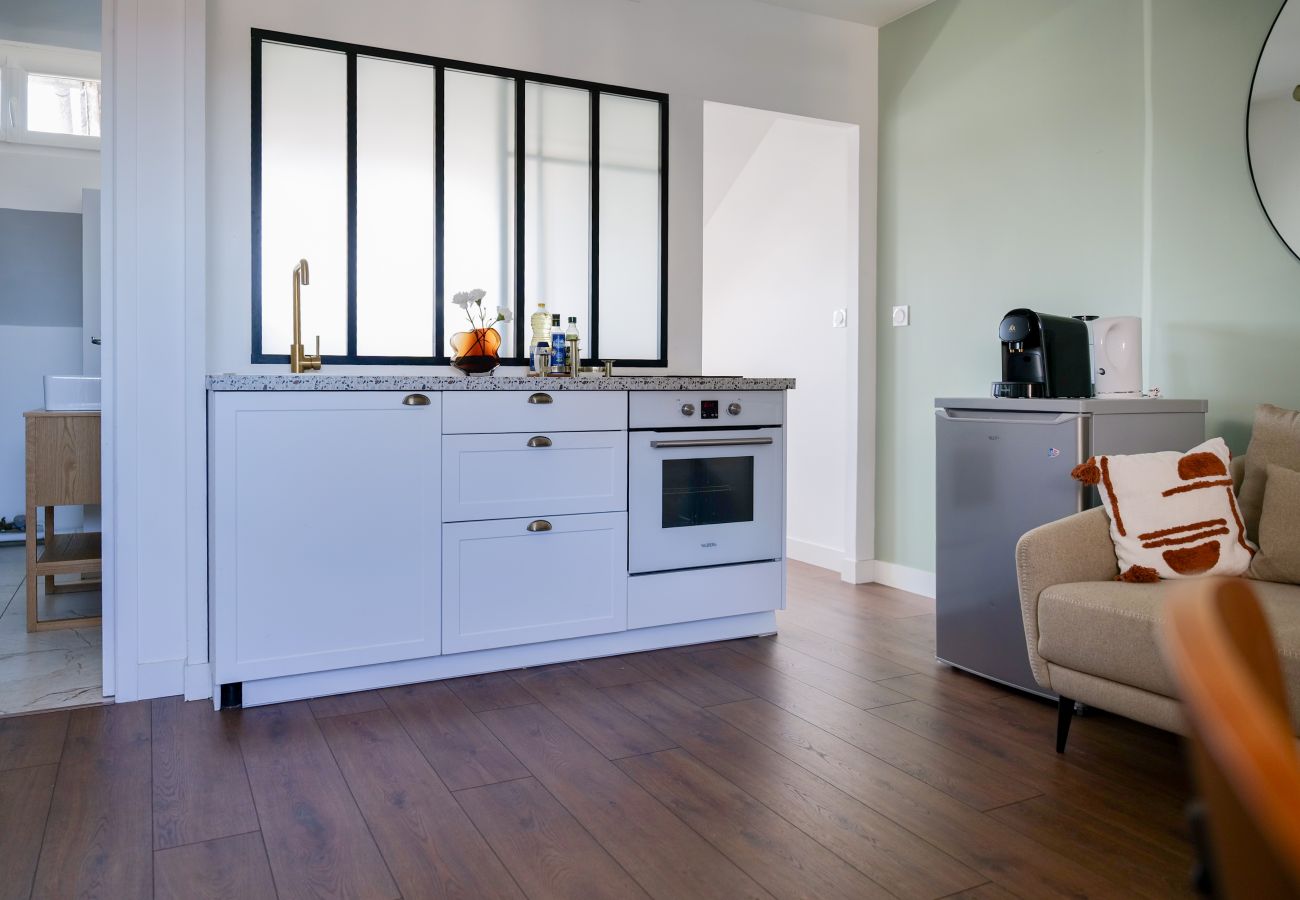 Appartement à Angers - Vue exceptionnelle sur l’église – séjour pour 2 à Angers