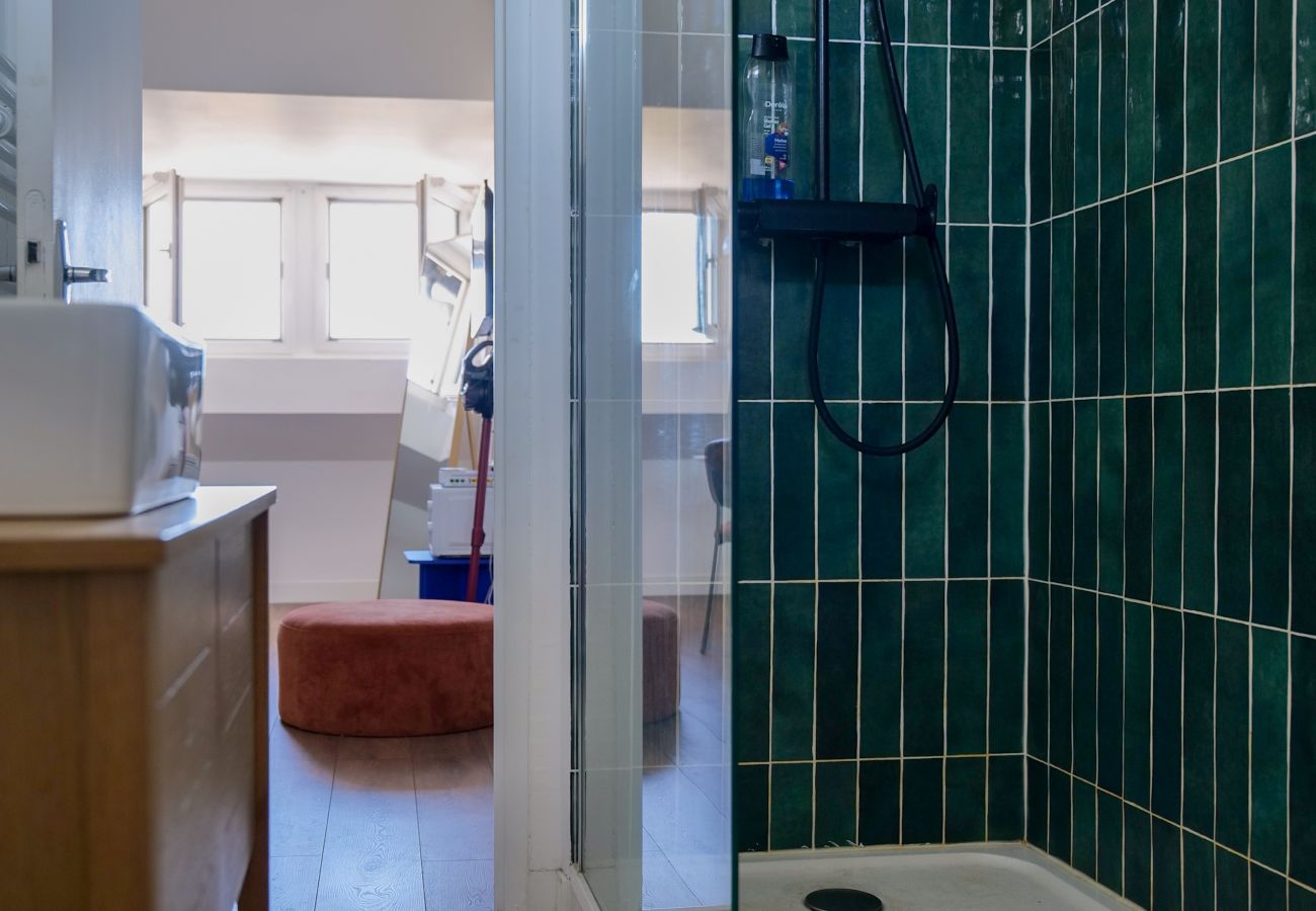 Appartement à Angers - Vue exceptionnelle sur l’église – séjour pour 2 à Angers