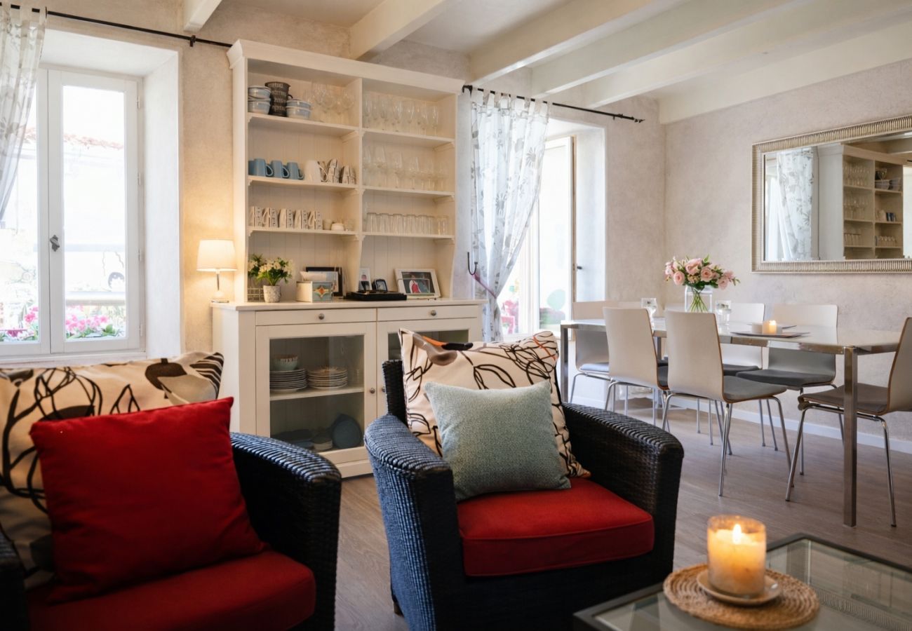 Appartement à Les Sables-d´Olonne - Grand appartement idéalement situé centre ville des Sables - 6 personnes