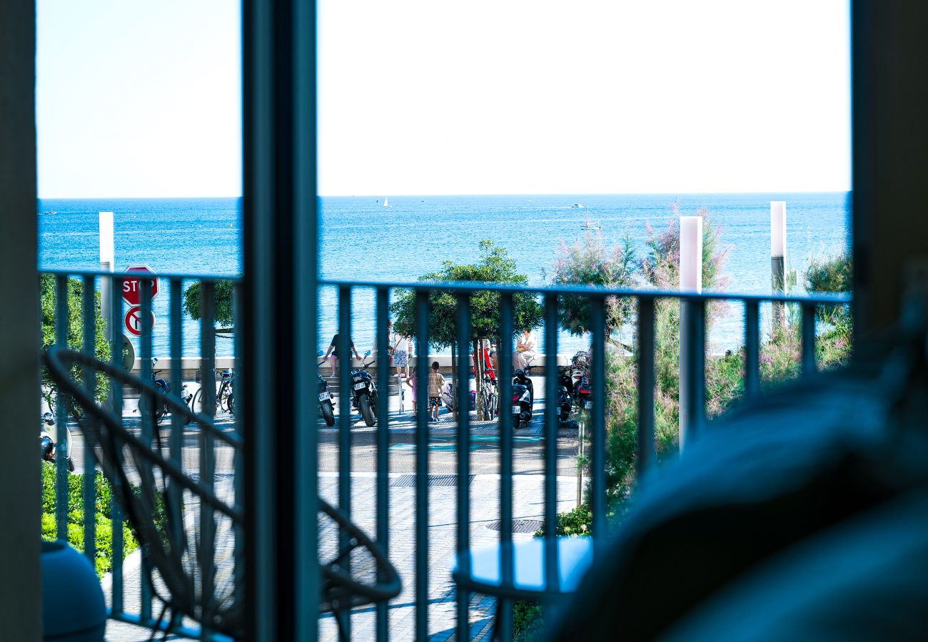 Appartement à Les Sables-d´Olonne - tres bel appartement - 6 couchages - vue mer