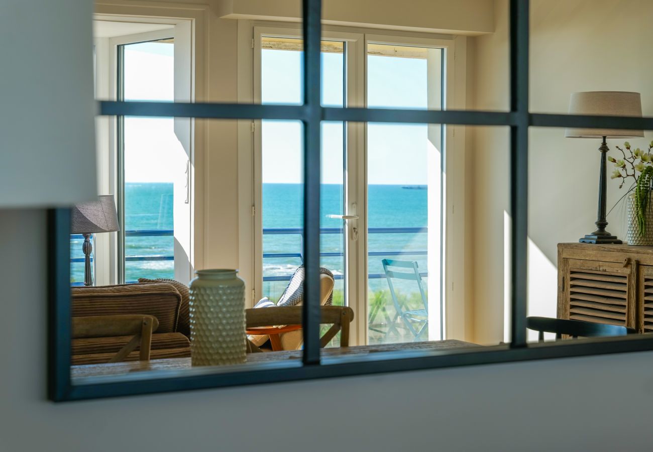 Appartement à Les Sables-d´Olonne - Très bel appartement face mer - 4 personnes 