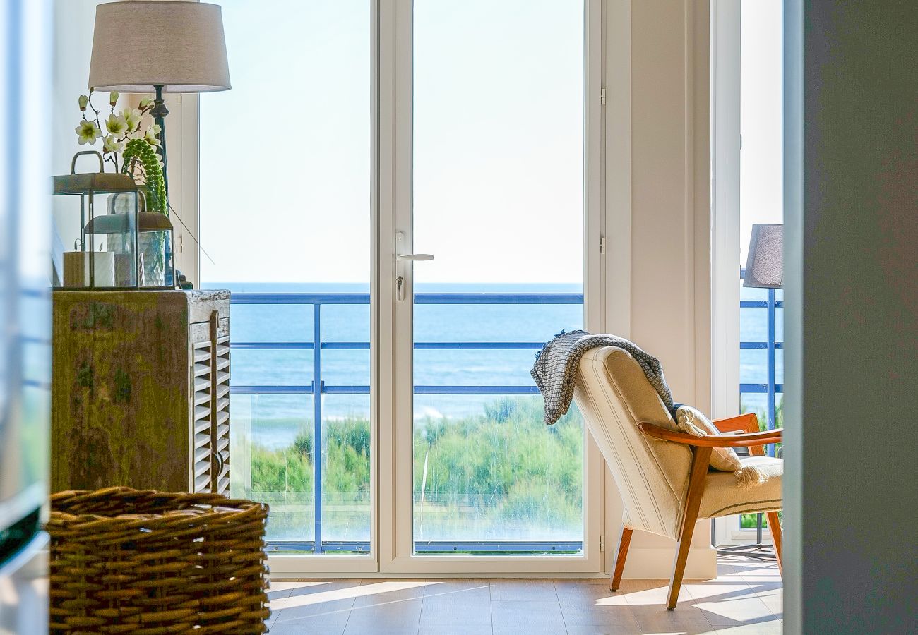 Appartement à Les Sables-d´Olonne - Très bel appartement face mer - 4 personnes 