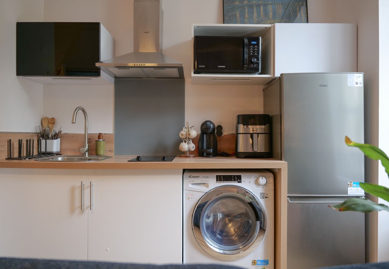 Studio à Angers - Studio cosy pour 2 personnes au cœur d’Angers – Quartier Toussaint