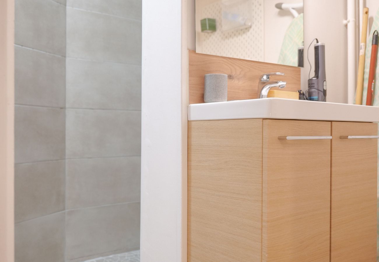 Studio à Angers - Studio cosy pour 2 personnes au cœur d’Angers – Quartier Toussaint