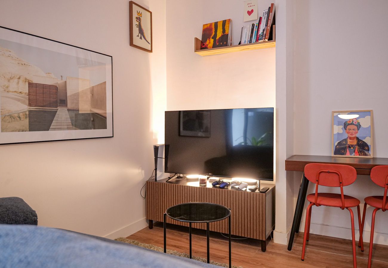 Studio à Angers - Studio cosy pour 2 personnes au cœur d’Angers – Quartier Toussaint