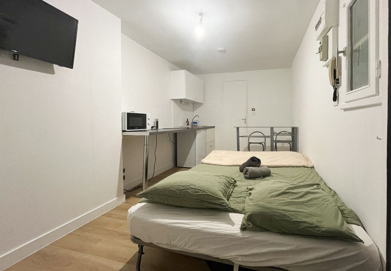 Studio à Angers -  studio commode pour 2 la doutre proche du centre-ville d’Angers