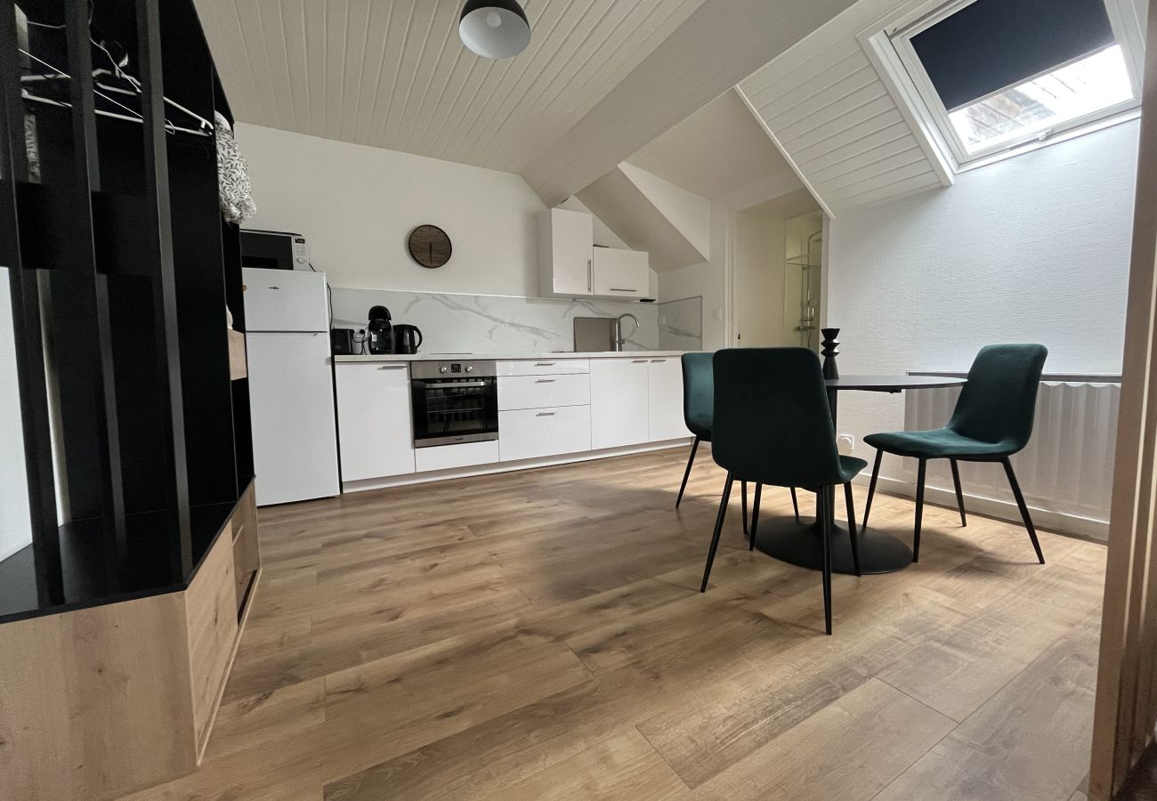 Appartement à Angers - Charmant studio en plein cœur d'Angers – 3 personnes