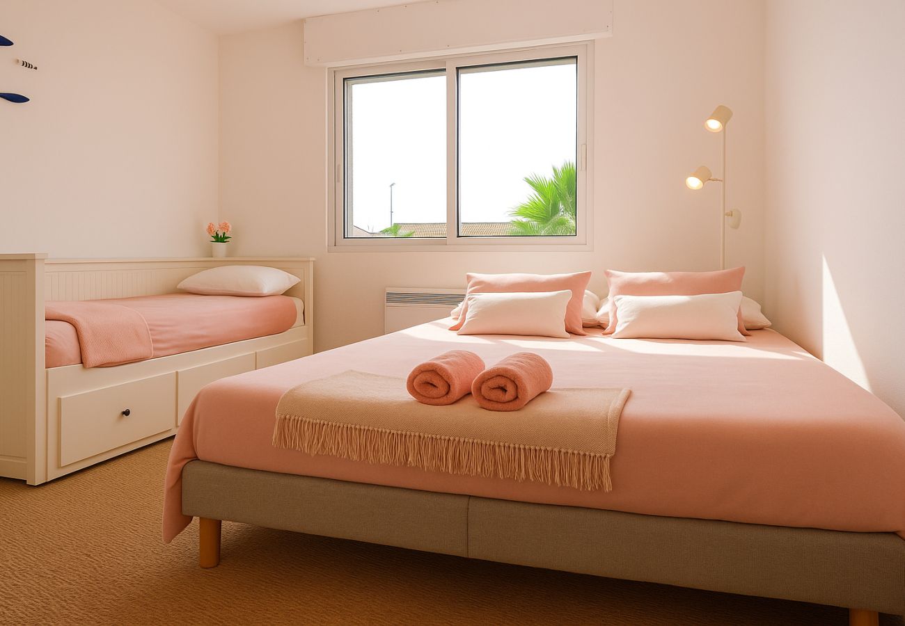 Maison à Les Sables-d´Olonne - Grande maison familiale avec jardin, terrasses & cuisine d’été – Confort & charme aux Sables-d’Olonne