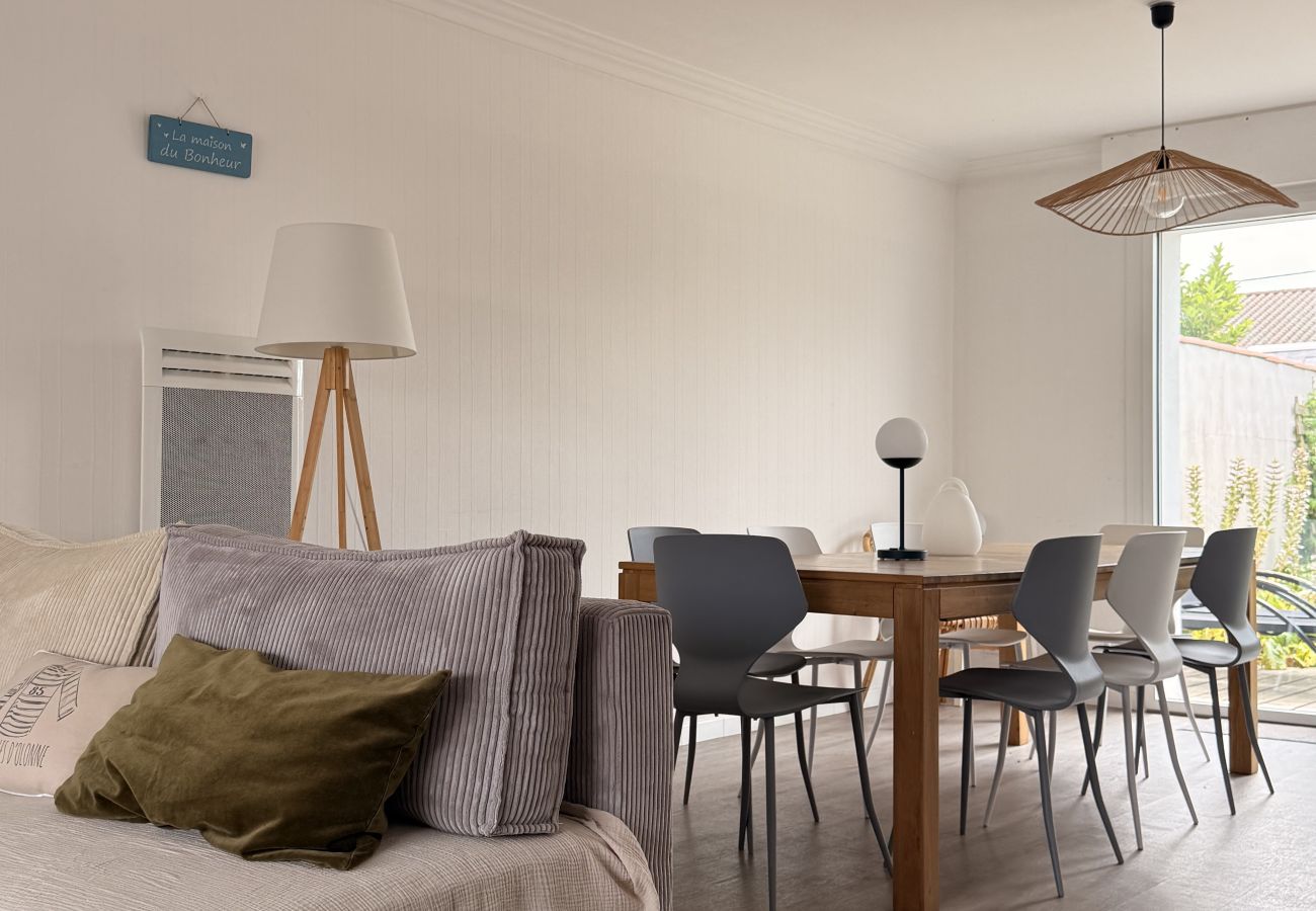 Maison à Les Sables-d´Olonne - Grande maison familiale avec jardin, terrasses & cuisine d’été – Confort & charme aux Sables-d’Olonne