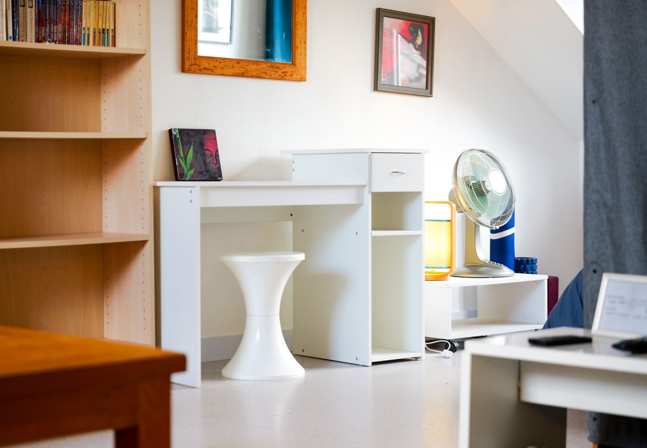 Studio à Angers - studio 2/3 personnes - quartier UCO 