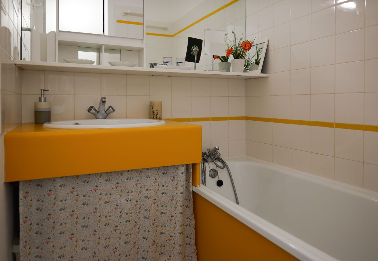 Studio à Talmont-Saint-Hilaire - Appartement avec terrasse vue port -  4 personnes