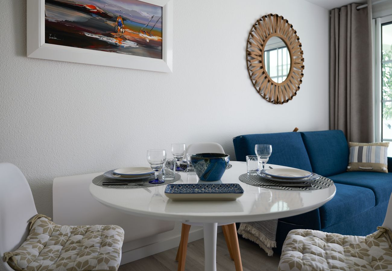 Studio à Talmont-Saint-Hilaire - Appartement avec terrasse vue port -  4 personnes