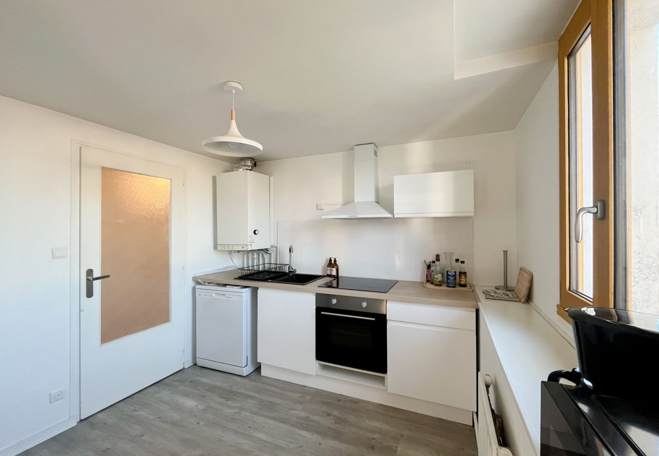 Appartement à Angers - T2 Moderne et Confortable - Quartier residentiel en Ville, Tout Proche du Centre